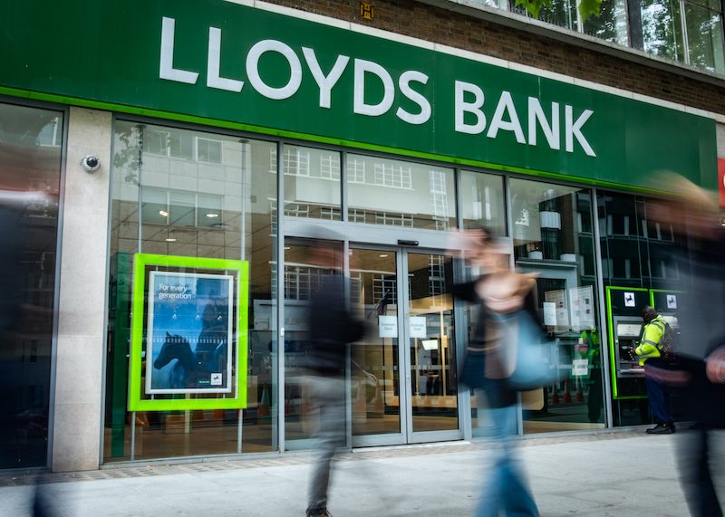 Lloyds plans move into UK rental market