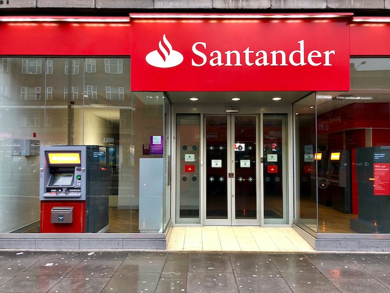 Santander to Close 111 Branch Locations
