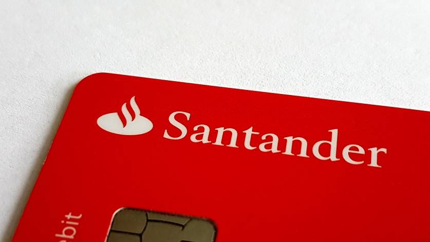 Santander apologises for ‘technical problem’ that affected some card services
