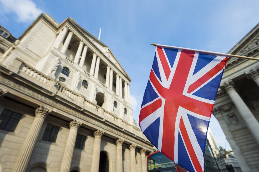 Credit card borrowing hits 16-year high as mortgage approvals crash, says BofE