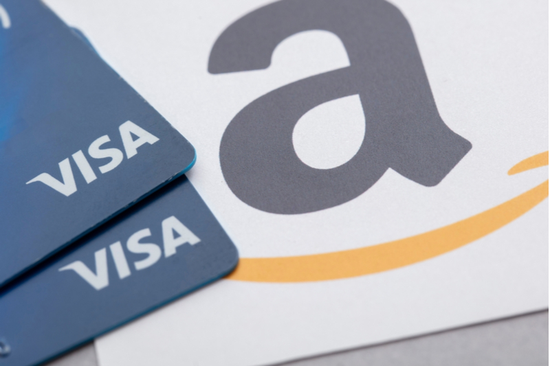 Amazon temporarily suspends Visa credit card ban