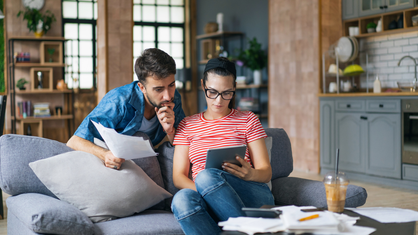 9 ways to reduce energy bills and save money this winter